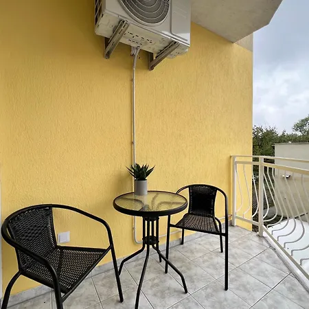 Marla Lejlighed Szeged